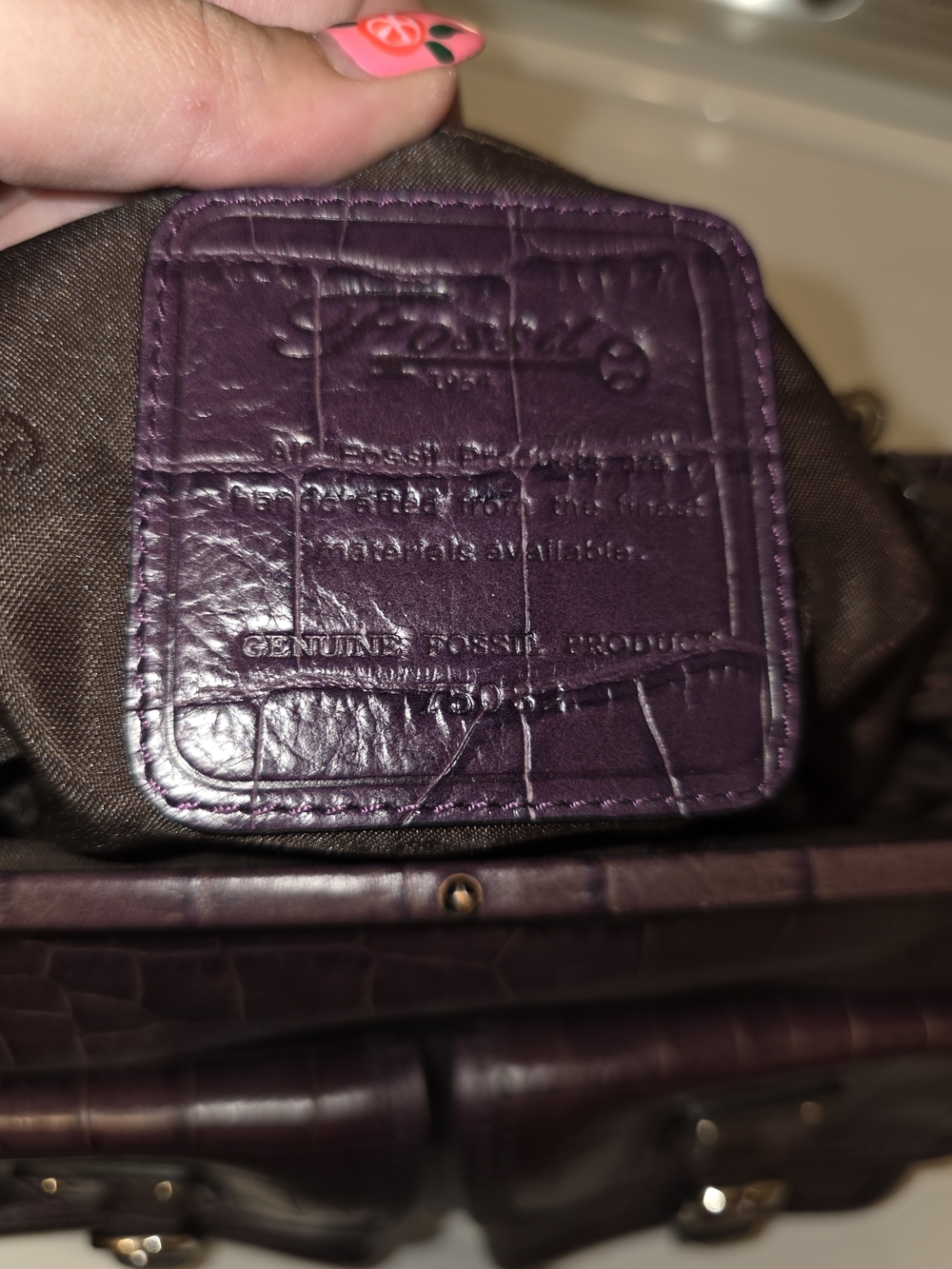 Fossil Classic Croc-Embossed Purple/Brown Shoulder Bag - Picture 8 of 10